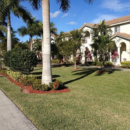 Speedway Blvd Townhouse Homestead Exterior foto